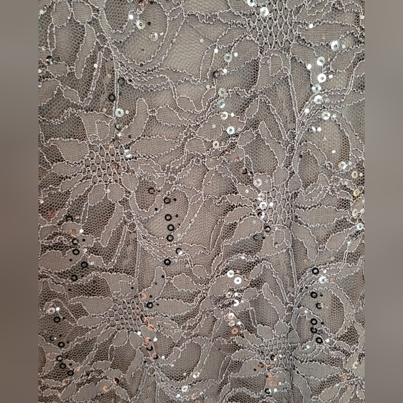 Blu Sage Sequin Long-Sleeve Dress 8P NWOT - Picture 4 of 5